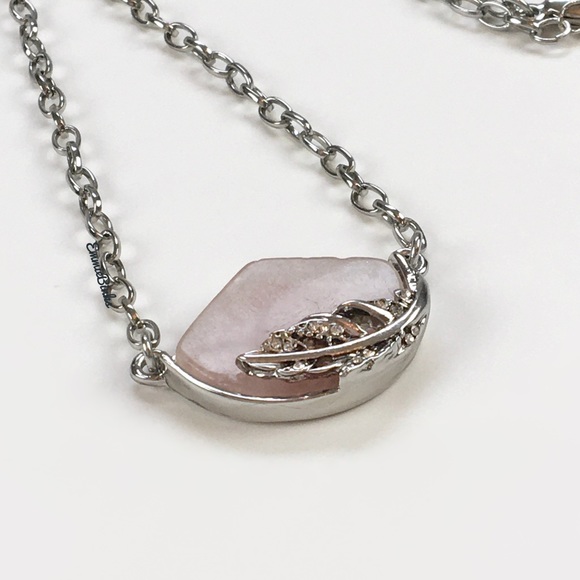 New Bohemian Rose Quartz & Cubic Zirconia Mountain Pendant Necklace - Picture 10 of 13